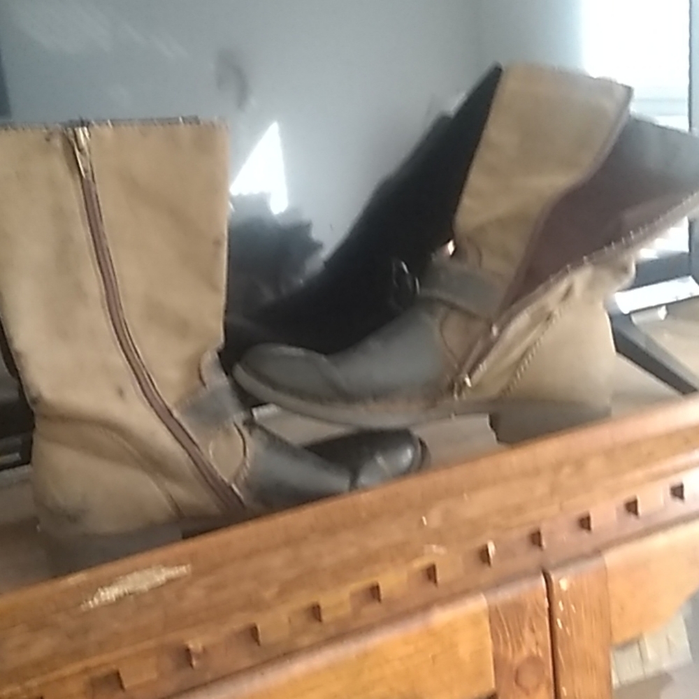 Boots - Picture 2 of 2